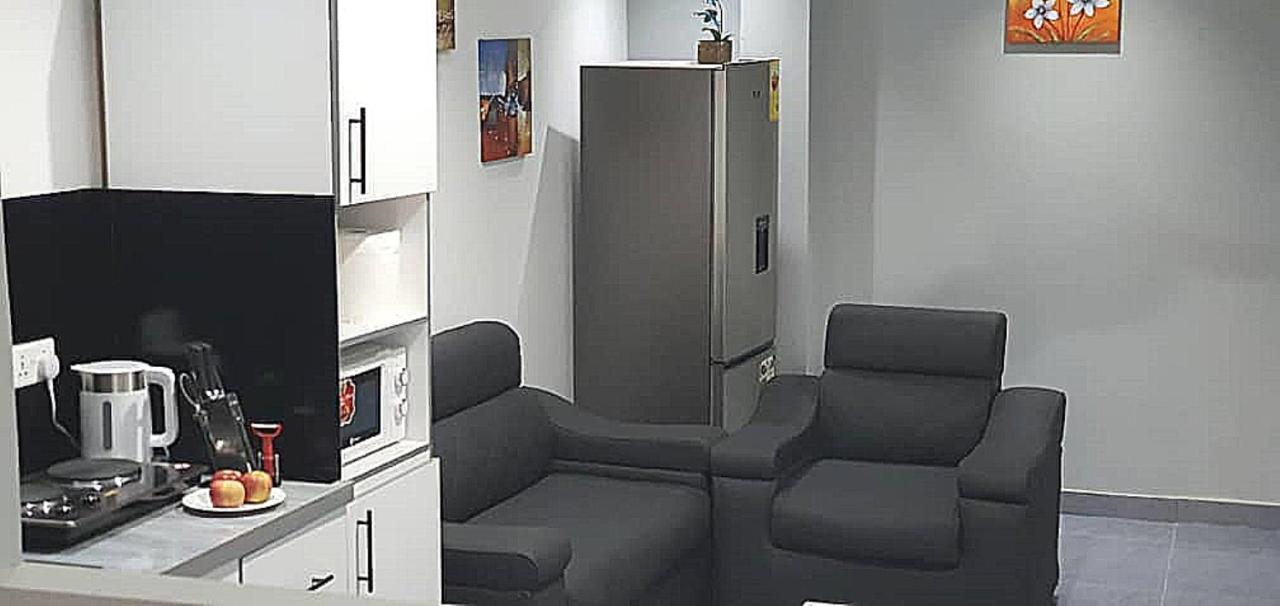 Legon City Mall Short Stay Apartments For Business And Vacation - East Legon Accra Exteriér fotografie